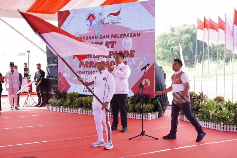 Foto Pidato JAMINTEL, Prof. Dr. Reda Manthovanisaat Pengukuhan dan Pelepasan Rombongan NPC Indonesia untuk Paralimpiade Paris 2024 di Surakarta (Sumber: Humas Kejagung RI) Foto Pidato JAMINTEL, Prof. Dr. Reda Manthovanisaat Pengukuhan dan Pelepasan Rombongan NPC Indonesia untuk Paralimpiade Paris 2024 di Surakarta (Sumber: Humas Kejagung RI)